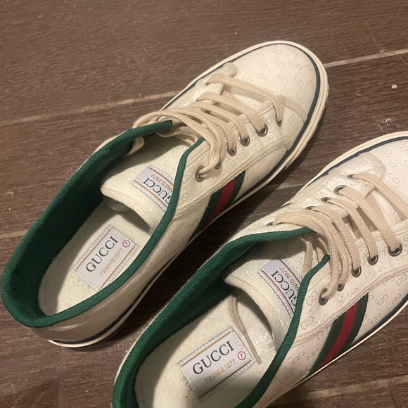 Gucci Other - Gucci Men's Cream Sneakers with Green and Red Stripes